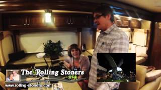 preview picture of video 'Rolling-Stoners Spot Elvis In Myrtle Creek, OR'