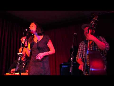 Eileen Rose & The Holy Wreck - She's Yours (Green Note, London, 11/07/2013)