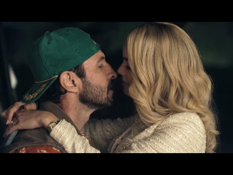 Lexy & Richard Kiss Scene - His & Hers