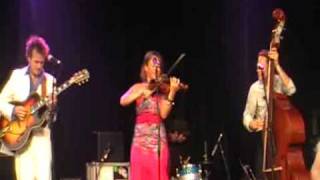 Hot Club Of Cowtown - Orange Blossom Special, Cambridge Folk Festival 2009