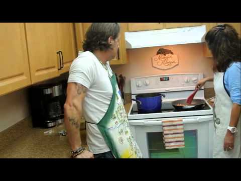The Scoop On Cooking w Francesco & Lisa Abbruzzino - Carbonara Calabrese
