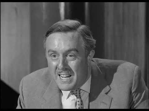 Swiety S02E12 Burmistrz z dobrymi intencjami - The Well Meaning Mayor