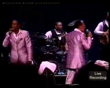 Four Tops - Medley: Same old song / Walk away Renee (live)