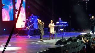 Mi Redentor Vive (My Redeemer Lives) Chrstine D&#39;Clario ft. Crystal Lewis (2017)