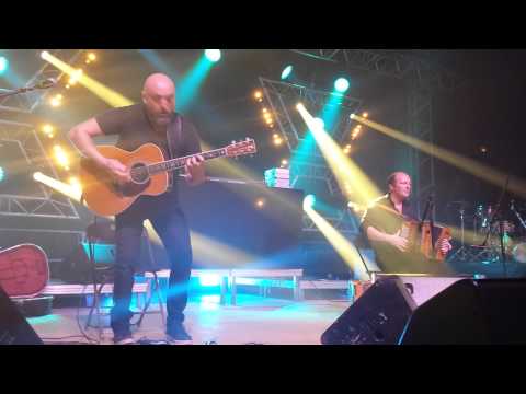 Fest-Noz Cachan 2015 - Les frères Guichen - Rond de Saint Vincent