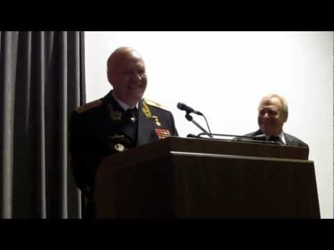 Адмирал В.Н.Чернавин на собрании Николаевского землячества Москвы