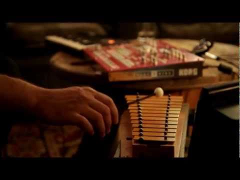 Daniela and Ben Spector  "Far Away"  Live