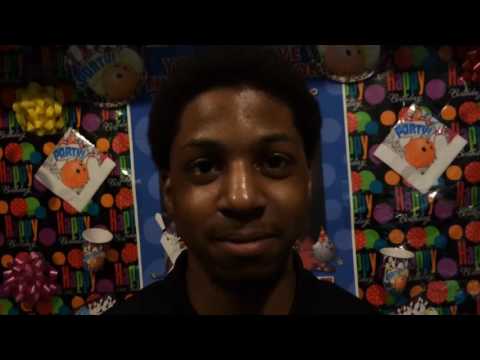 Andre Gonzales explains two-handed bowling