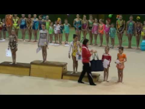 RG Corvinus Pokal 2010 03 20 Wr Neustadt - Anna TRABELSI - Ball - ATuS Korneuburg