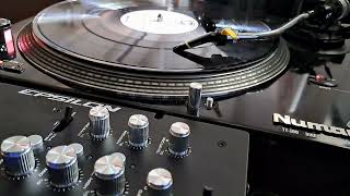 Video thumbnail for Numark CS1 vs Ortofon Concorde MK II Club by Vendel Cseh