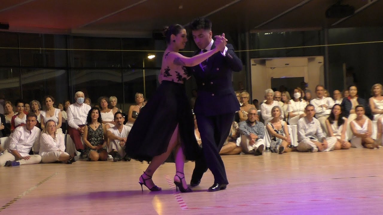 20220429 Sebastian Achaval & Roxana Suarez 4 de 4