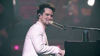 Panic! At The Disco - Nine In The Afternoon (Live) (from the Viva Las Vengeance Tour)
