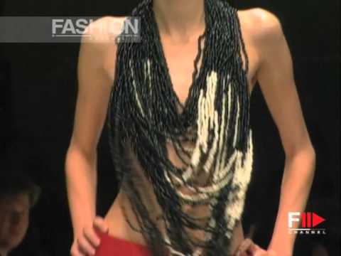 "Gianfranco Ferrè" Spring Summer 2001 3 of 5 Milan Pret a Porter by FashionChannel