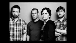 The Cranberries-What&#39;s on my mind with lyrics
