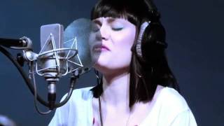 Jessie J Nobody&#39;s Perfect  Acoustic