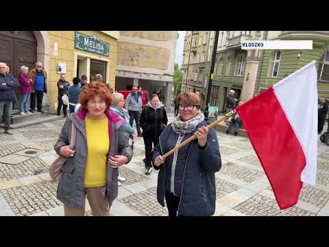 KLODZKO M&Oacute;WI: DOŚĆ! Mieszkańcy wyszli na ulice przeciwko burmistrzowi