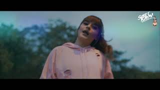 Video Uva de DJ Goozo , Massianello