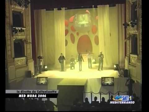 STRUMMULA - MEDMODA 2006 - TEATRO MARGHERITA - CALTANISSETTA -