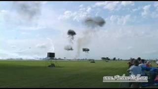 preview picture of video 'Tora Tora Tora - Entire Perfromance - 2010 Quad City Airshow'