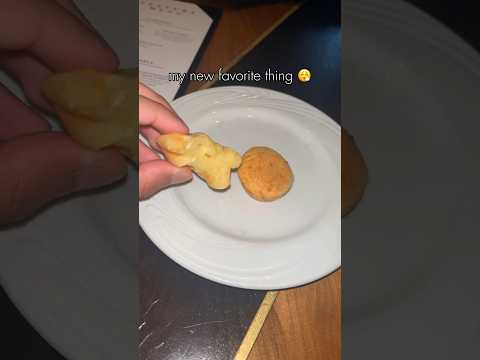 Have you tried Brazilian cheese bread before? 🤩 | Fogo de Chao #foodie