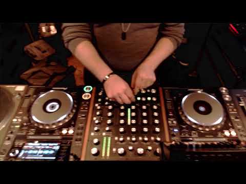 Wax On Mare St. w/ James Puentes 27.02.20