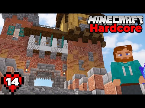 Minecraft Hardcore Let's Play : Building a CASTLE Gatehouse!