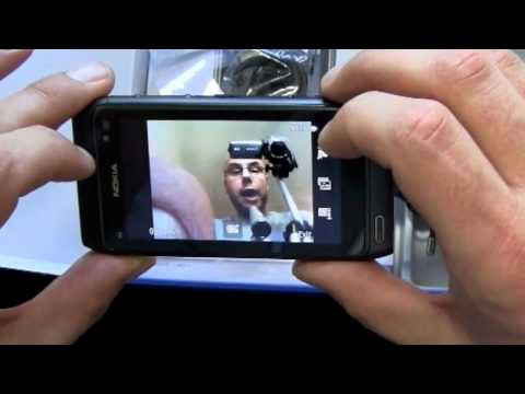 Nokia N8 Unboxing
