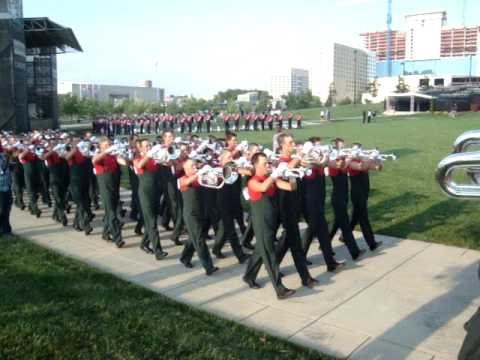 2009 DCI Finals - Santa Clara Vanguard Visual Block Parking Lot Finals Day - High Mark Time