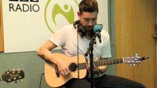 Little Matador- Stitch yourself up (acoustic)+interview