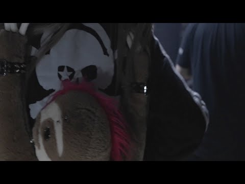 Video thumbnail for 乱世巨星 (Star in a Troubled World)