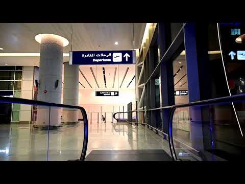 رئيس الطيران المدني يتفق د مطار المدينة المنورة المدينة