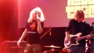 The Orwells - Bathroom Tile Blues (Teargram Ballroom, Los Angeles CA 11/10/15)