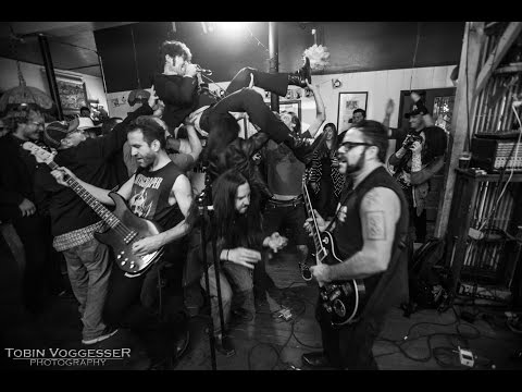 The Giraffes // Under the Marquee