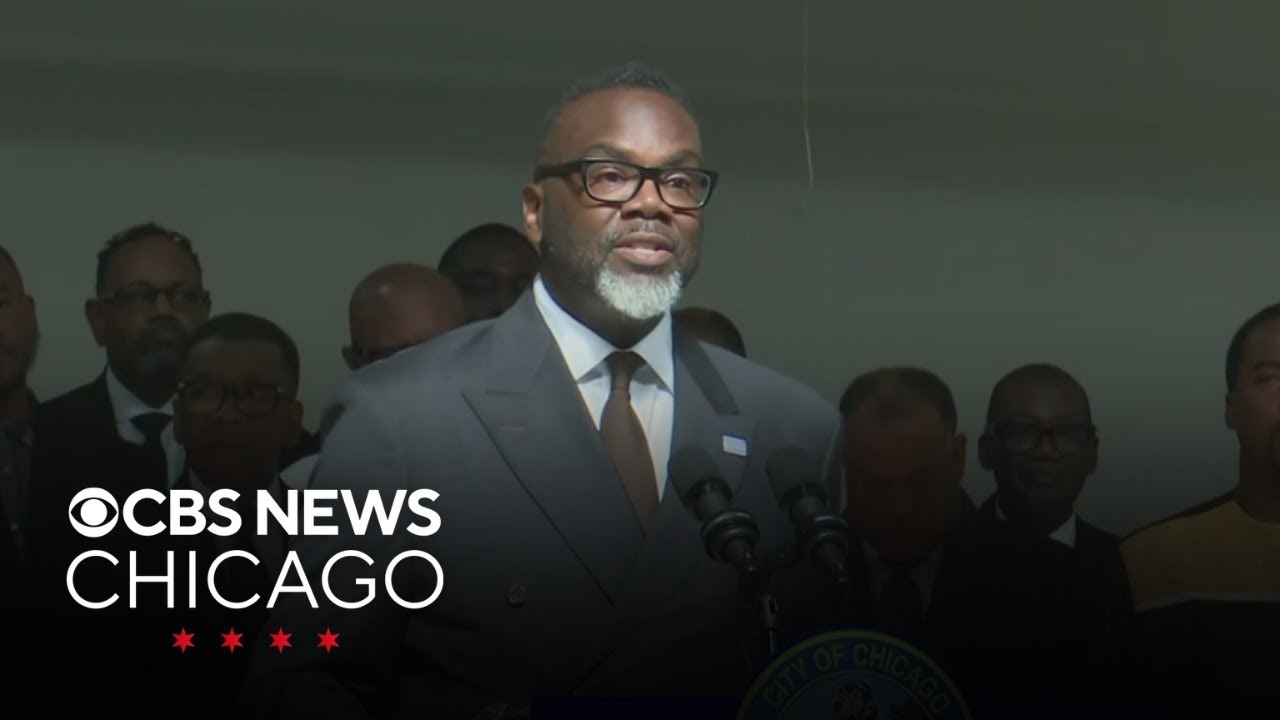 Some not pleased with Mayor Johnson as he leaves mark on future of Chicago public education