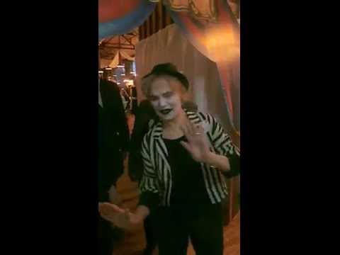 Sally a Mime at the Circus