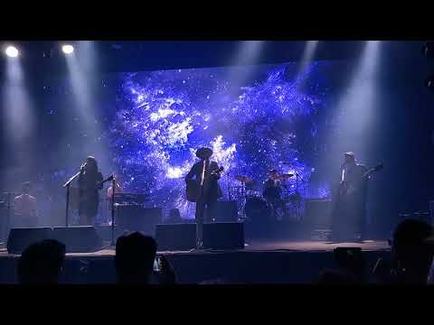 Angus & Julia Stone - Draw Your Swords | LIVE @ZorluPSM