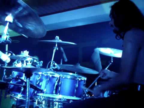 Assemblent live - NB on drums