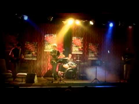 Q-back Nic tu po nas (Happysad Cover)