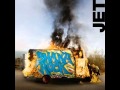 Jet - She Holds A Grudge