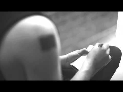 Y Ffug - Llosgwch y Ty i Lawr [Official Video]