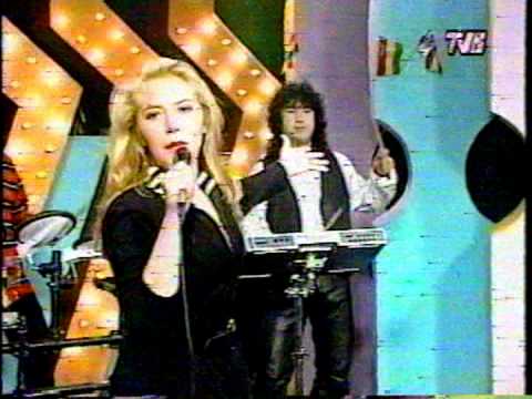 RAMIRO TORRES Y MONICA ERGUETA EN LA PACHANGA DE CANAL7 TV BOLIVIANA