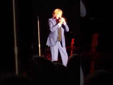 Peter Noone  Does Bobby  Rydell