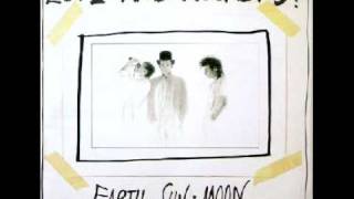 Everybody wants to go to Heaven - Love & Rockets
