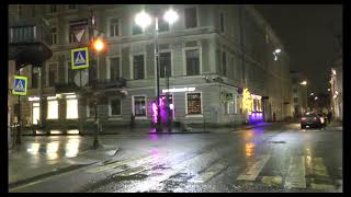 Через интеллект, закошмарили народ, нагнули и продолжают разводить по всему 