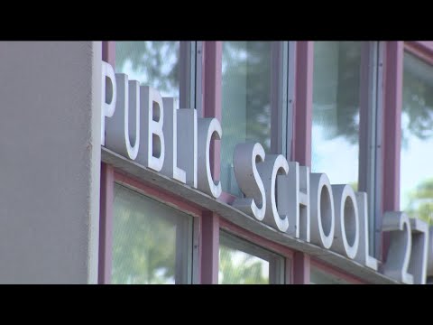 Brooklyn nurse concerned about sending son back to school