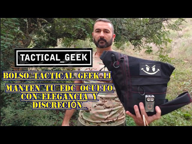 Vídeo relacionado con TACTICAL GEEK Bolsa de almacenamiento A5 EDC con ganchos y trabillas, organizador de bolsillo para herramientas diarias, nailon 500D