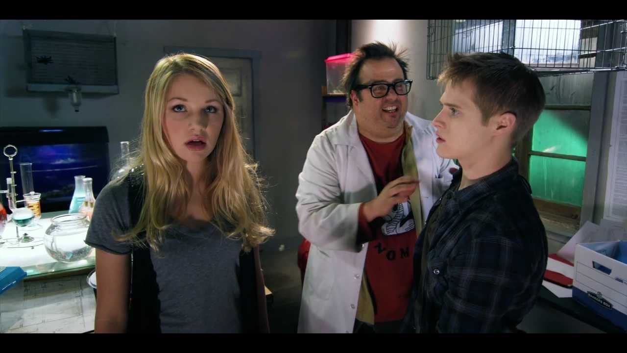 I Kissed A Vampire - The Movie "Feel U" (Behind the Scenes)