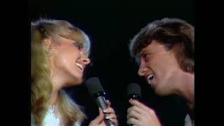 Olivia Newton John &amp; Andy Gibb - I Can&#39;t Help It (1980)