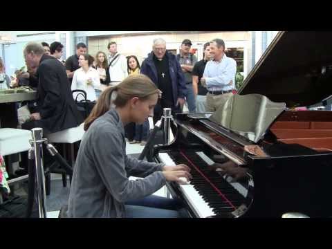 Young Pianists at O'Hare International Airport