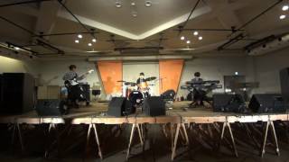 Pinzin Kinzin/Avishai Cohen Trio